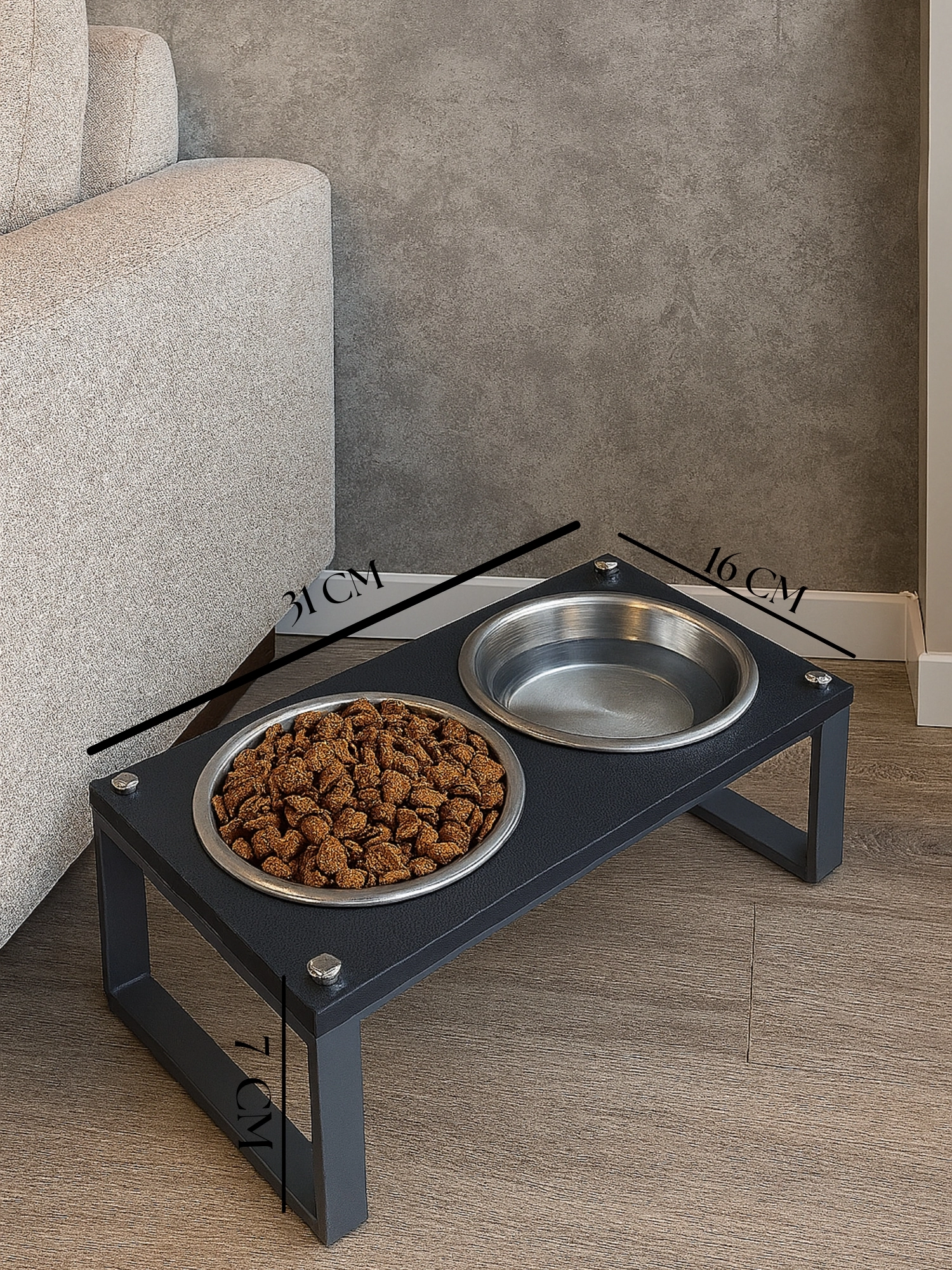 Kedi ve Köpekler İçin Mama ve Su Standı - Yüzde 10 Eğimli, Yüksek Kalite ve Sağlıklı Tasarım