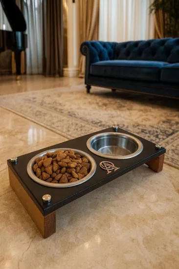 Doğal Ahşap Mama Standı – Kedi ve Köpekler İçin Paslanmaz Çelik Mama & Su Kabı
